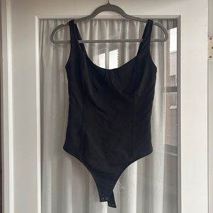Abercrombie and Fitch black bodysuit medium